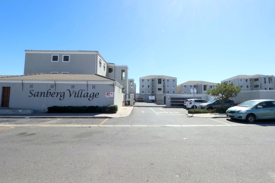 3 Bedroom Property for Sale in Parklands Western Cape